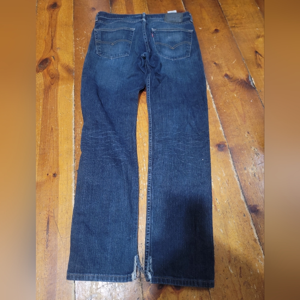 Levi 511 dark distressed 32x32
